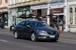 Holden Astra Sedan 2017 года